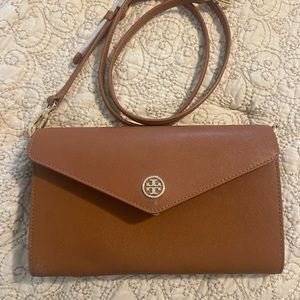 Tory Burch Crossbody Purse- Robinson Expandable Concierge Wallet